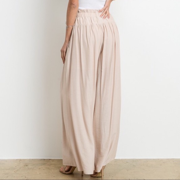 MOVING SALE-NO OFFERS‼️Havana Wide Leg Trouser - Picture 3 of 4